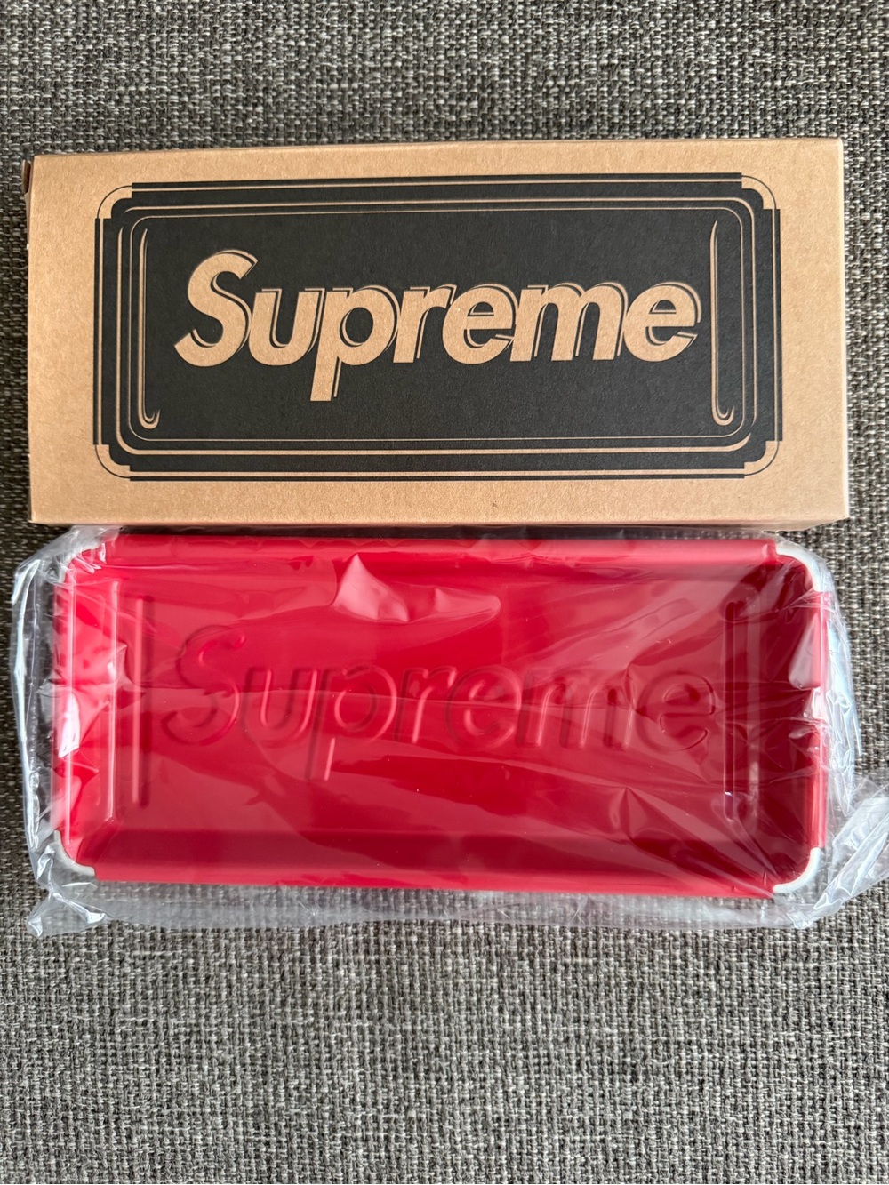 Red Supreme Dulton Tray